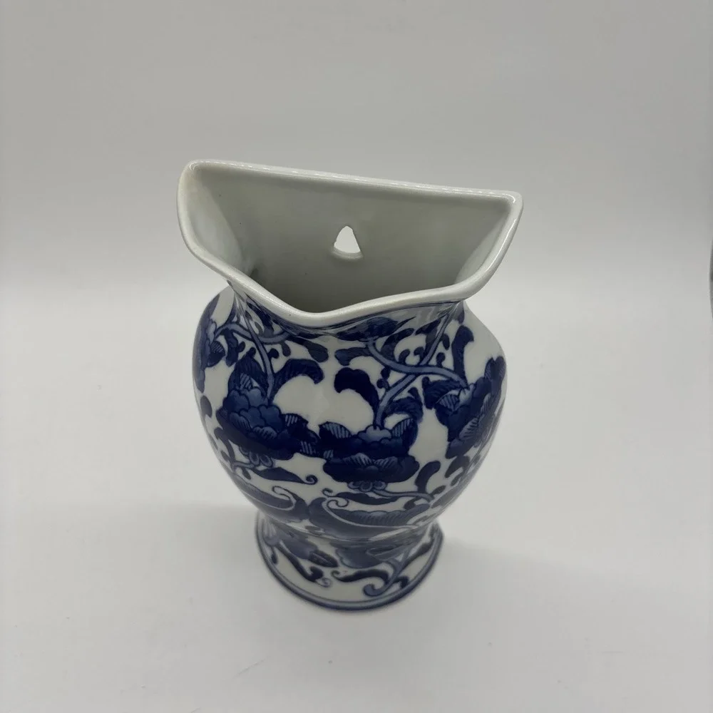 Chinoserie Vintage Blue And White Wall Hanging Vase